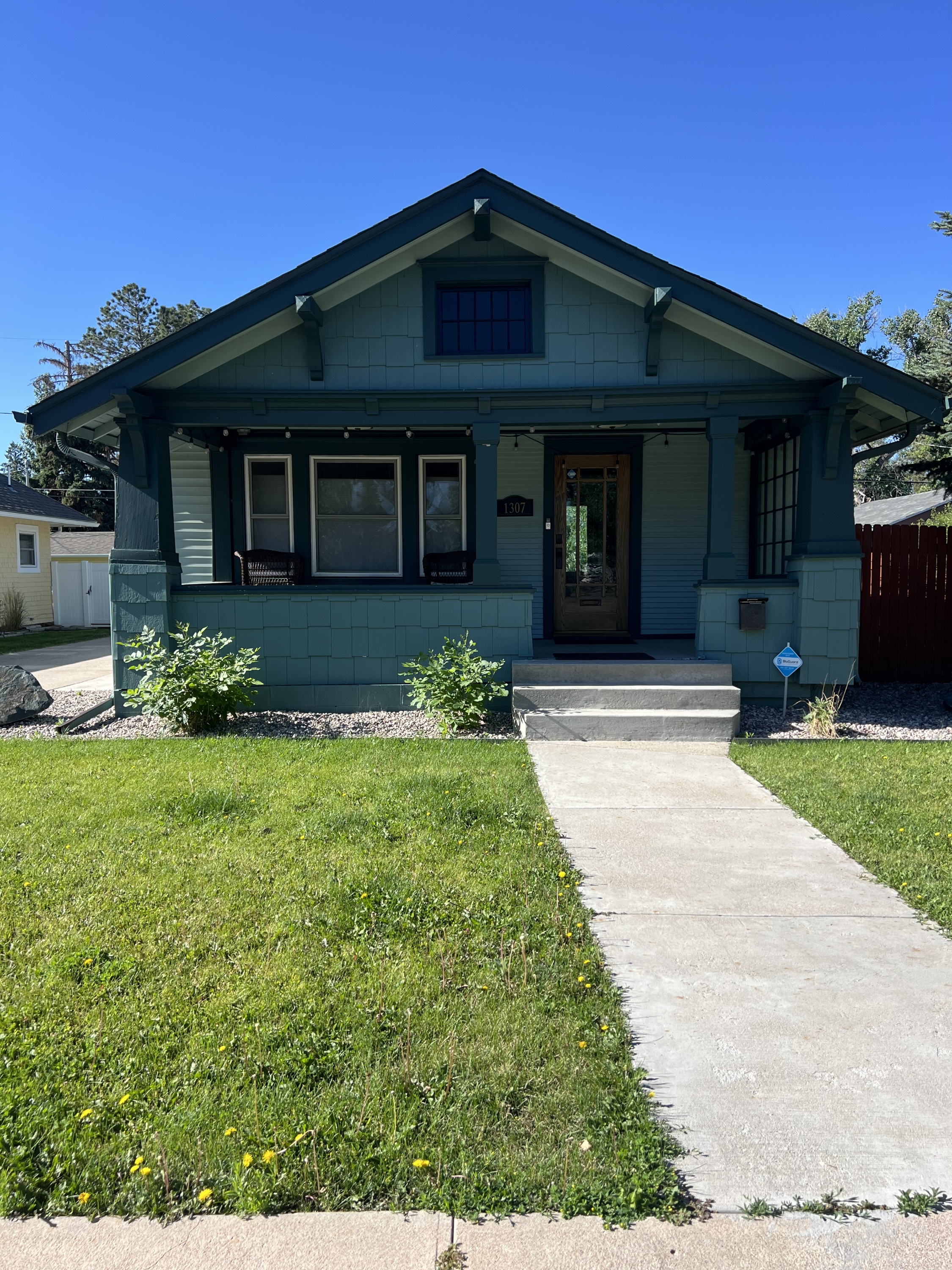 1307 West 32nd Street