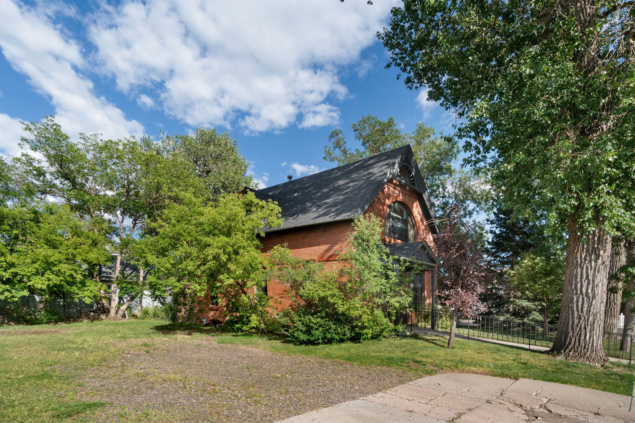 Property thumbnail image