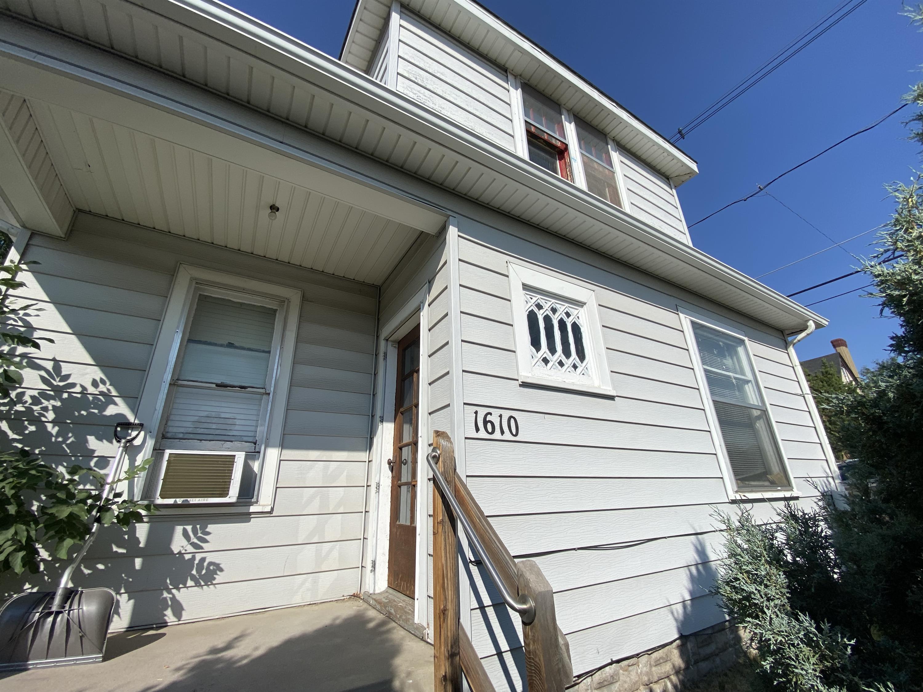 1610 Pebrican Avenue - 1