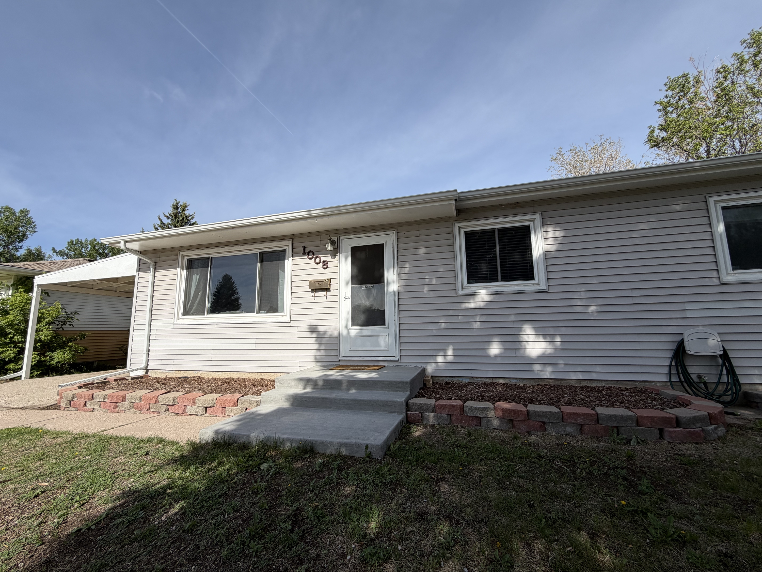1008 Adams Avenue